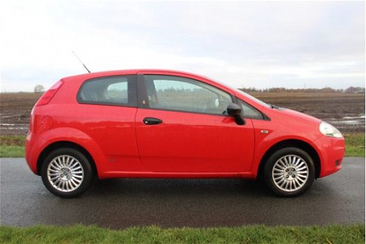 Fiat Grande Punto - 1.2 Sportsound Airco / Nieuwe APK - 1