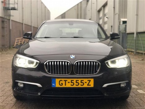 BMW 1-serie - 116d EDE Urban LED GROOT SCHERM LEER - 1