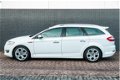 Ford Mondeo Wagon - 2.3-16V Ghia Automaat | Stoelverwarming | Lederen bekleding | Schuif/kanteldak | - 1 - Thumbnail