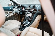 Ford Mondeo Wagon - 2.3-16V Ghia Automaat | Stoelverwarming | Lederen bekleding | Schuif/kanteldak |