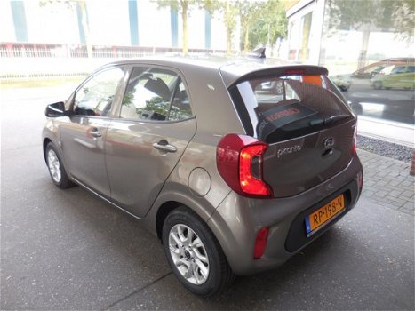 Kia Picanto - 1.0 CVVT 67pk 4-zits ComfortPlusLine Navigator - 1