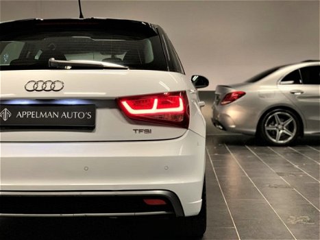 Audi A1 Sportback - 1.2 TFSI Attraction|S-Line|Navi|Stoelverwarming|V.a €149, - p/m - 1