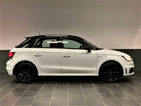 Audi A1 Sportback - 1.2 TFSI Attraction|S-Line|Navi|Stoelverwarming|V.a €149, - p/m - 1