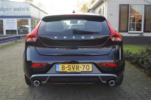 Volvo V40 - D2 R-Design Navi/Xenon/Leer/Cruise/18'' - 1