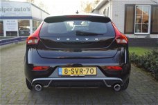 Volvo V40 - D2 R-Design Navi/Xenon/Leer/Cruise/18''