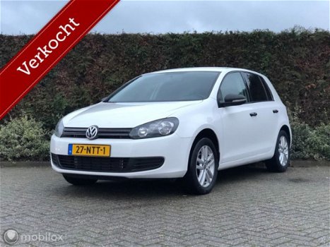 Volkswagen Golf - 1.6 TDI Trendline BlueMotion 5DRS AIRCO 2011 - 1