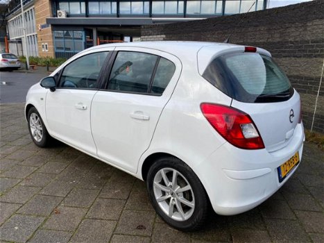 Opel Corsa - 1.3 CDTi EcoFlex S/S Edition met APK - NAVI- NAP - Airco- Velgen - 1