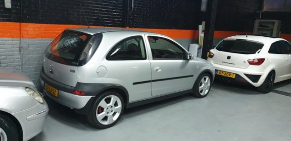 Opel Corsa - 1.8-16V GSi Bj 2003 Airco NAP LMV - 1