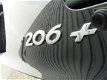 Peugeot 206 - Hatchback 1.4 XS met 69681 dkm op teller - 1 - Thumbnail