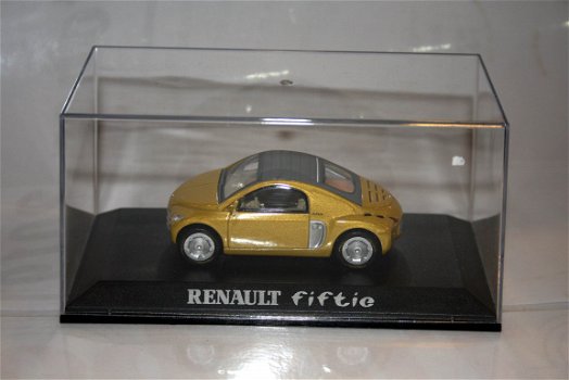 Renault Fiftie 1/43 - 3