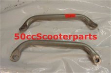 Handvaten set Vespa GT200 57733800 Gebruikt