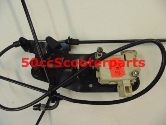 Motor zadelslot Vespa Gt 200 Gt200 582990 Gebruikt - nr. 1