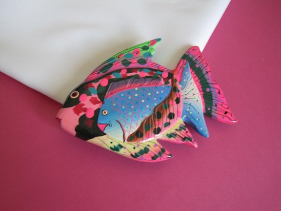 Broche gelakt hout vis model met felle kleuren 9.5x7.3 cm. - Afbeelding 7