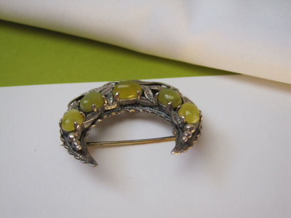 Zilveren broche maan model met groen gele edelsteen cabochons 3.6x3.4 cm - Afbeelding 4