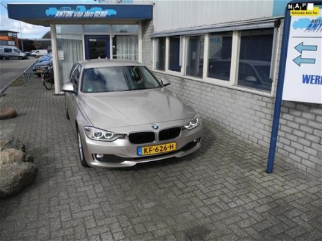 BMW 3-serie Touring - 318d High Executive - 1