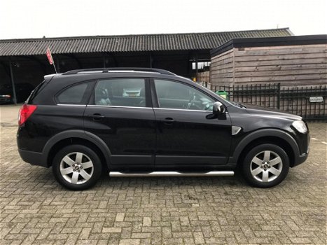 Chevrolet Captiva - 2.4 Intro Edition 2WD - 1