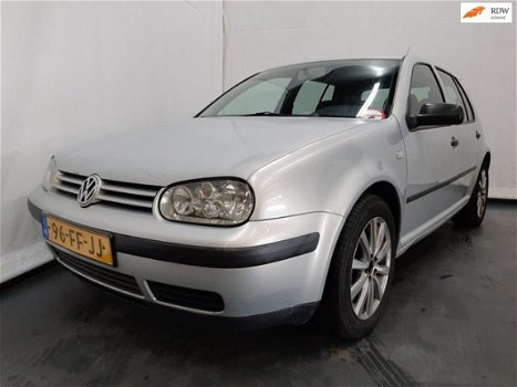 Volkswagen Golf - 1.9 TDI Trendline - 1