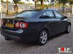 Volkswagen Jetta - 1.6 16V FSI Trendline - 1 - Thumbnail