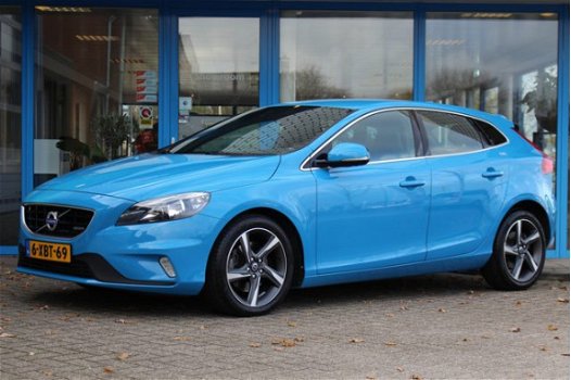 Volvo V40 - D2 Automaat R-Design Navi - PTS - 1