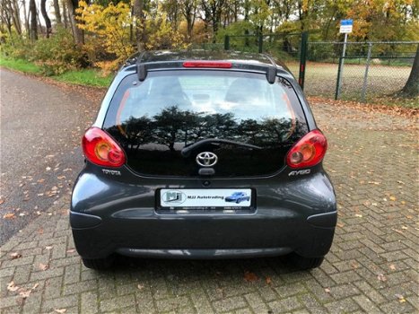 Toyota Aygo - 1.0-12V + 88000 kilometers 5-deurs - 1