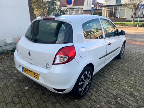 Renault Clio - 1.5 dCi Sélection Business Sport Airco - 1