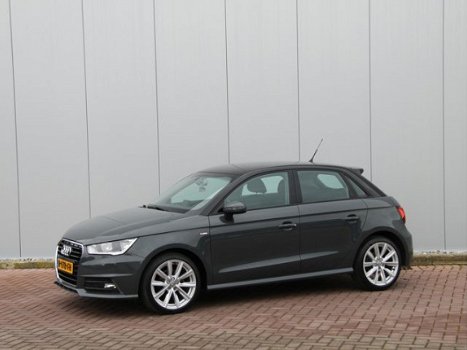 Audi A1 Sportback - 1.0 TFSI Design S-tronic AUT / S-LINE - 1