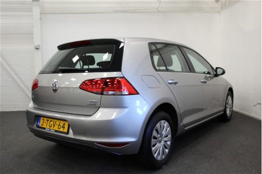 Volkswagen Golf - 1.2 TSI Easyline | Airco | Metaalllak | - 1