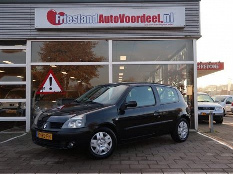 Renault Clio - 1.5 dCi Authentique Basis / APK 10-2020 / 2005 - 1