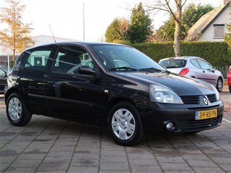 Renault Clio - 1.5 dCi Authentique Basis / APK 10-2020 / 2005 - 1