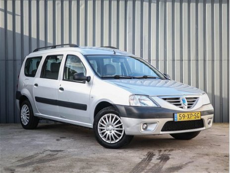 Dacia Logan MCV - 1.6 Lauréate 7 Pers., Airco, Trekhaak, NL-auto - 1