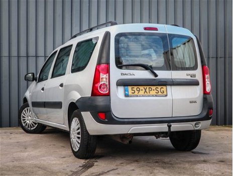 Dacia Logan MCV - 1.6 Lauréate 7 Pers., Airco, Trekhaak, NL-auto - 1