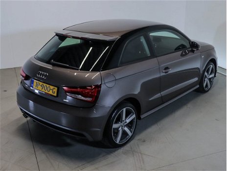 Audi A1 Sportback - 1.0 TFSI S-LINE Adrenaline 95 pk S-Line exterieur | 17 inch velgen | Navigatie | - 1