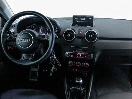 Audi A1 Sportback - 1.0 TFSI S-LINE Adrenaline 95 pk S-Line exterieur | 17 inch velgen | Navigatie | - 1