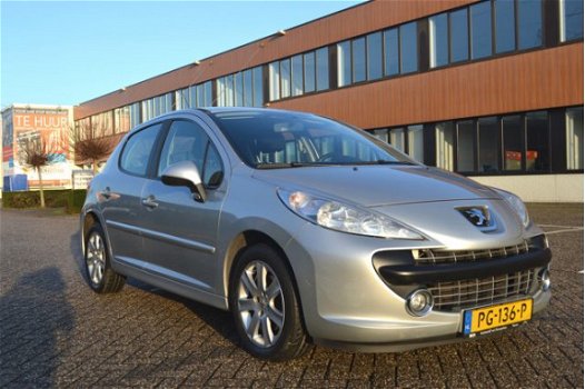 Peugeot 207 - 1.6 VTi Automaat / 5-DEURS / - 1