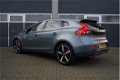 Volvo V40 - 1.6 T4 180 PK | NAVI | TREKHAAK | CAMERA | PARK SENSOR | - 1 - Thumbnail