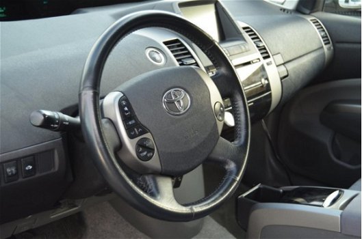 Toyota Prius - 1.5 VVT-i Accu-pakket vervangen| Cruise | Pdc | NAP - 1