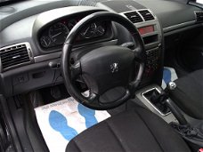 Peugeot 407 SW - 1.8-16V XR Pack Pano-Navi-Ecc