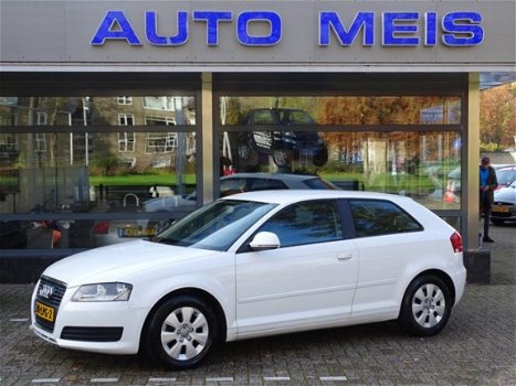 Audi A3 - 1.6 TDI 99G Attraction Airco Cruise Control - 1