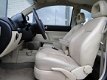 Volkswagen New Beetle - 2.0 Highline | Airco | 18 inch | Leder | APK tot 09-2020 | YOUNGTIMER - 1 - Thumbnail