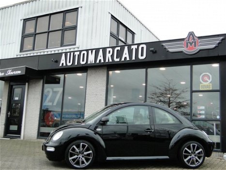 Volkswagen New Beetle - 2.0 Highline | Airco | 18 inch | Leder | APK tot 09-2020 | YOUNGTIMER - 1