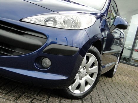 Peugeot 207 - 1.4-16V Color-line | Airco | APK tot 08-2020 | Radio-CD | CPV - 1