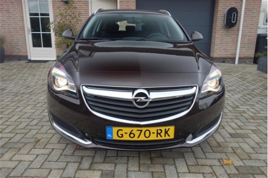 Opel Insignia Sports Tourer - 1.6 T Edition automaat-navi-pdc - 1