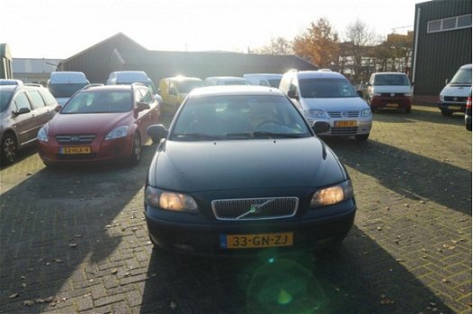 Volvo V70 - 2.5 D Comfort Line MOTOR DEFECT - 1