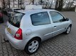 Renault Clio - 1.2-16V Authentique Comfort - 1 - Thumbnail