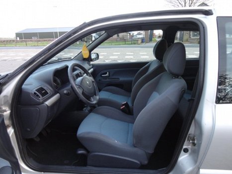 Renault Clio - 1.2-16V Authentique Comfort - 1