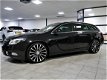 Opel Insignia Sports Tourer - 2.8 T Sport 4x4 *134dkm* Sportleder/Xenon/Navi/260pk/20 Inch Super Aut - 1 - Thumbnail