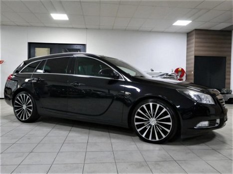 Opel Insignia Sports Tourer - 2.8 T Sport 4x4 *134dkm* Sportleder/Xenon/Navi/260pk/20 Inch Super Aut - 1