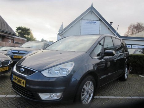 Ford Galaxy - 2.0-16V Ghia 7-PERSOONS/AIRCO/LUXE UITVOERING - 1