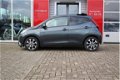 Toyota Aygo - 1.0 VVT-i x-first met elektrisch vouwdak en sub woofer - 1 - Thumbnail