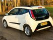 Toyota Aygo - 1.0 VVT-i x-wave Airco, Automaat - 1 - Thumbnail